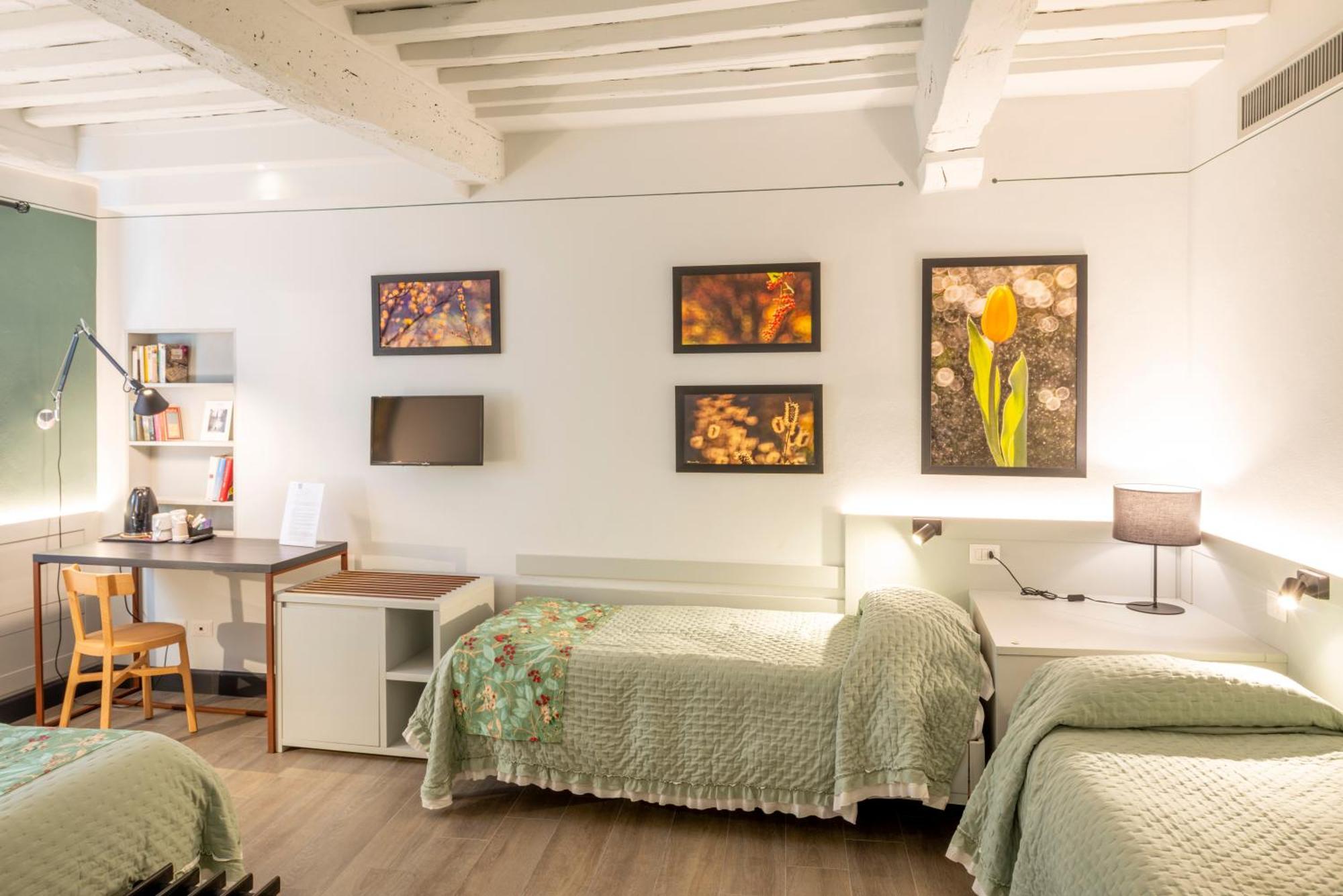 Duccio Nacci Rooms- Gasthuis San Gimignano