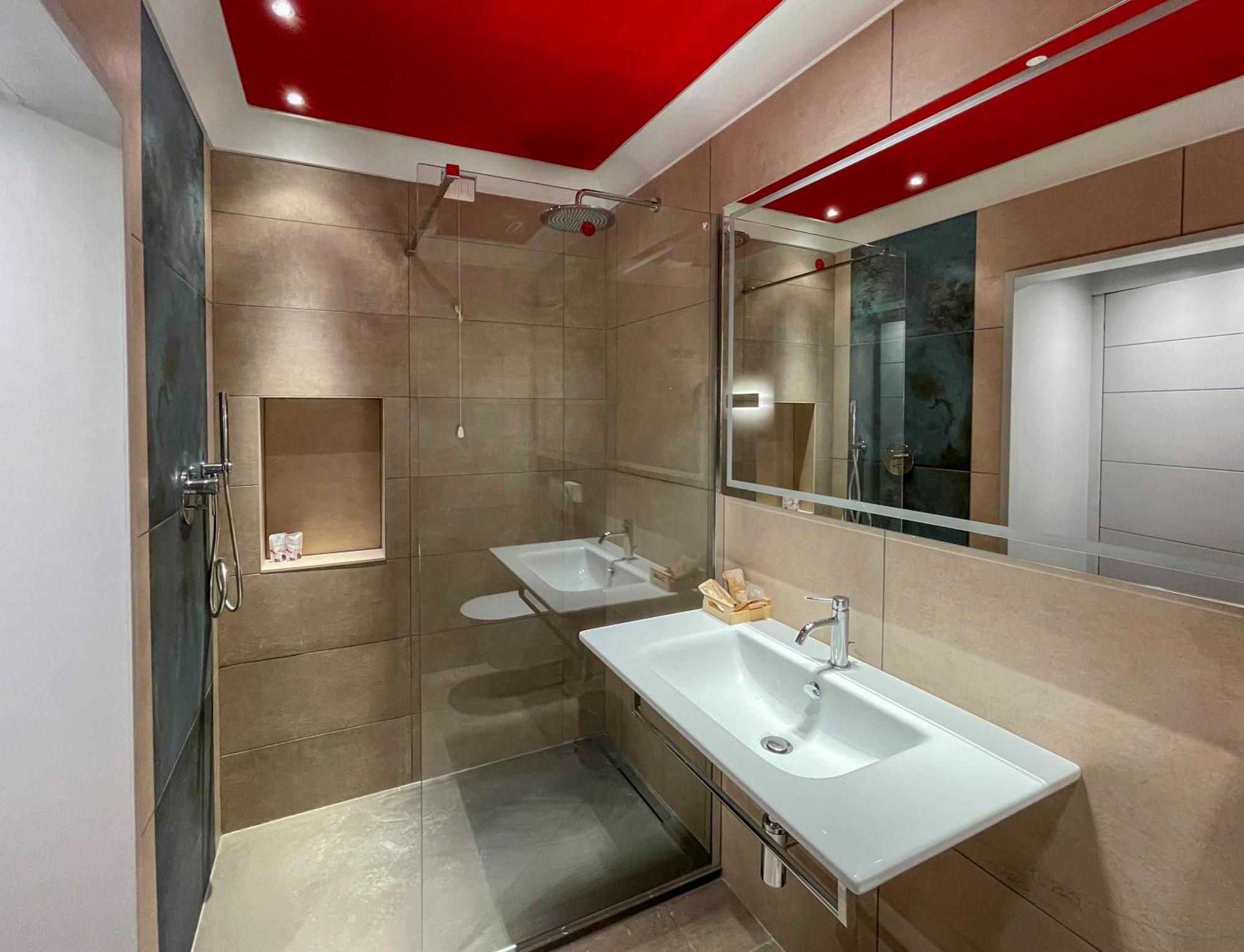Duccio Nacci Rooms- 2*